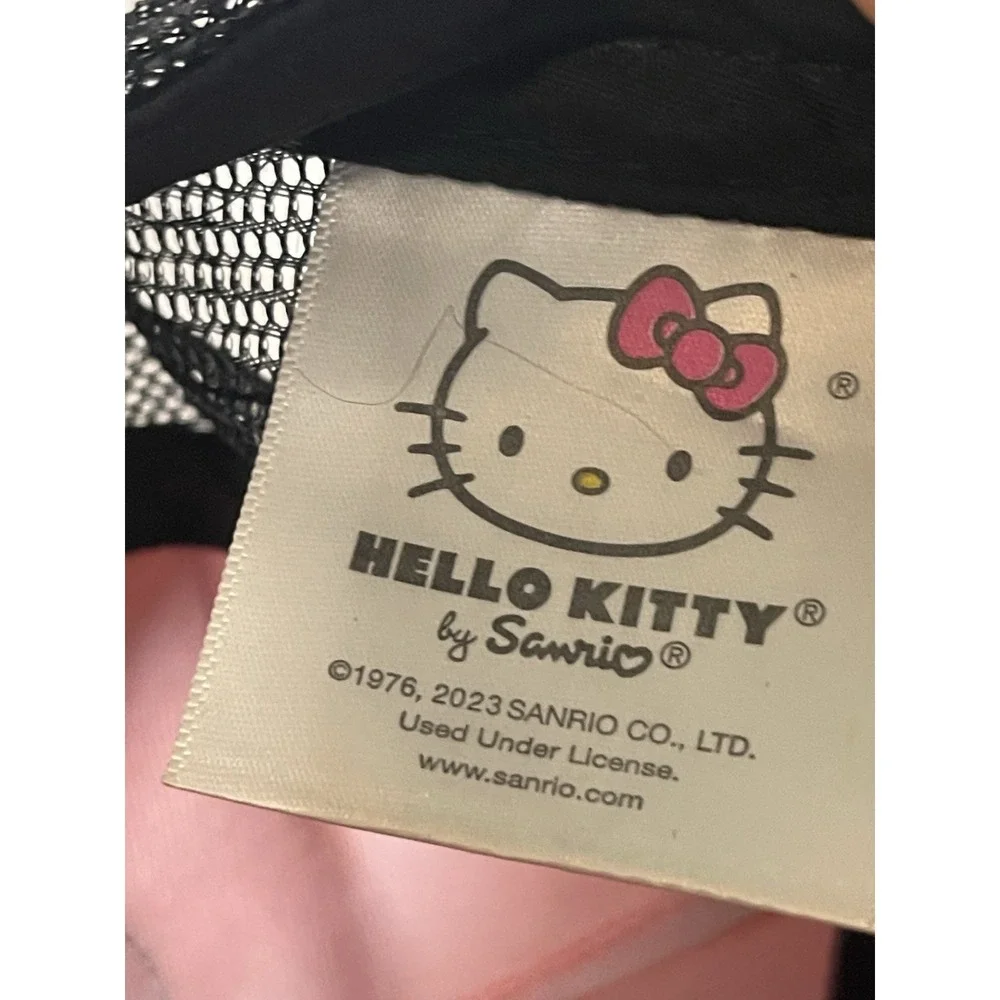Hello Kitty Black And Red‎ Snapback Hat Trucker Hat